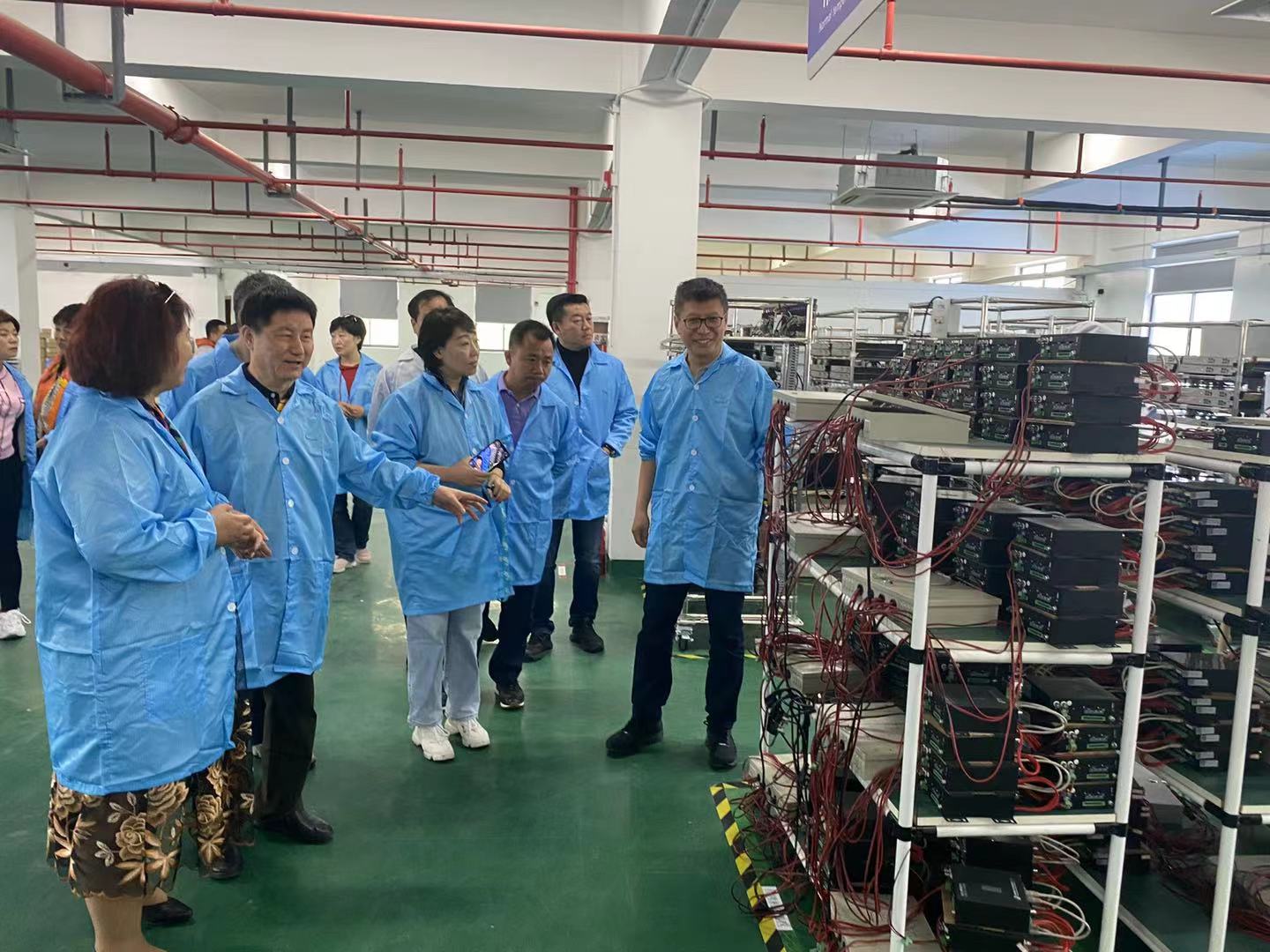 熊猫体育SMT生产车间参观